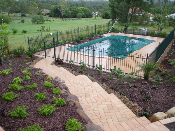 Paving and Pool Surrounds - Gardenmakers Landscaping